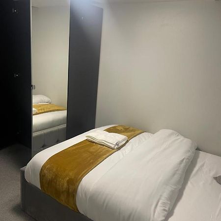 Beautiful En-Suite Bedroom Ipswich Zewnętrze zdjęcie