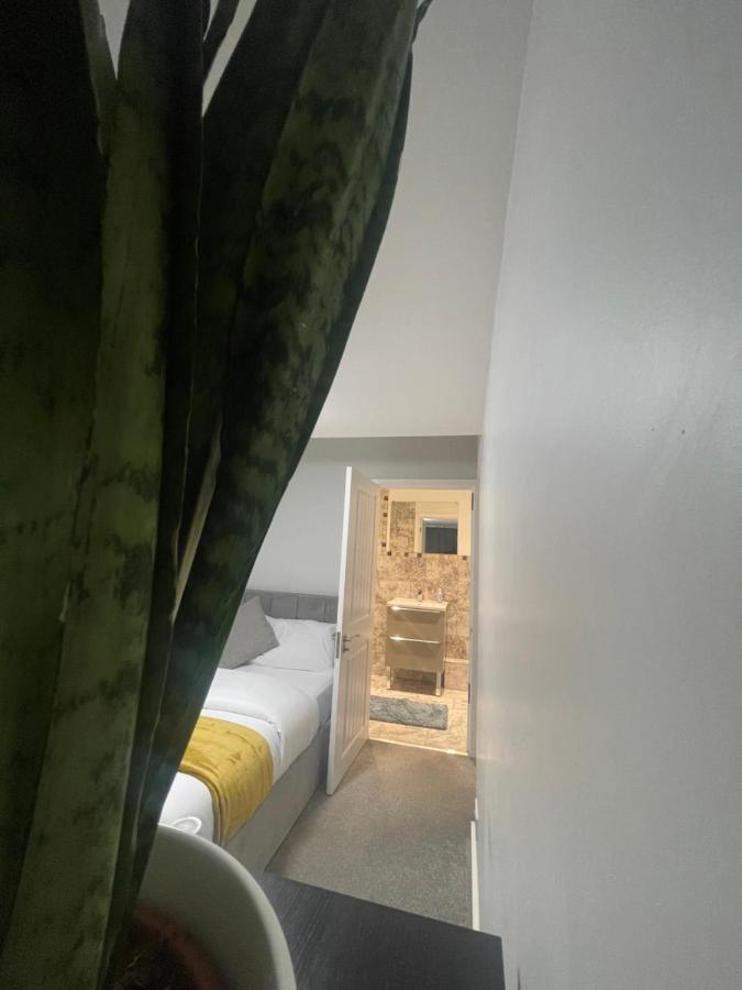 Beautiful En-Suite Bedroom Ipswich Zewnętrze zdjęcie
