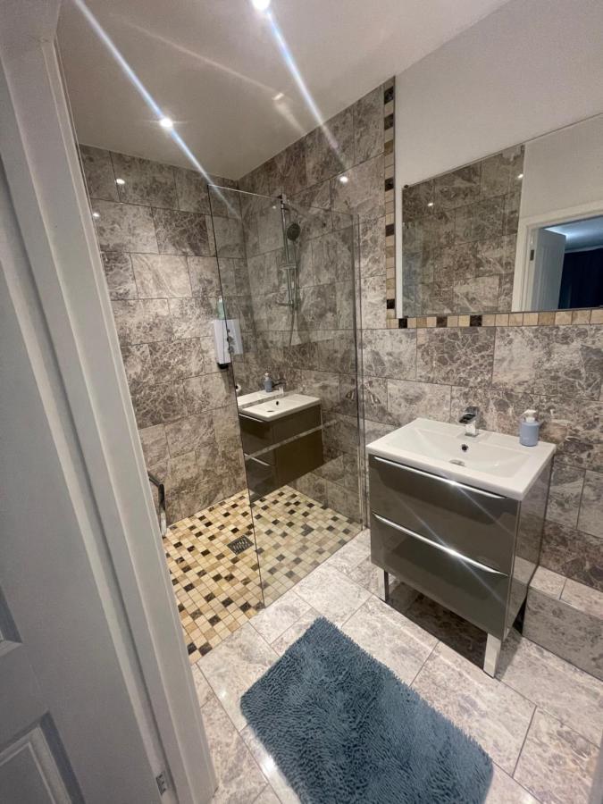 Beautiful En-Suite Bedroom Ipswich Zewnętrze zdjęcie