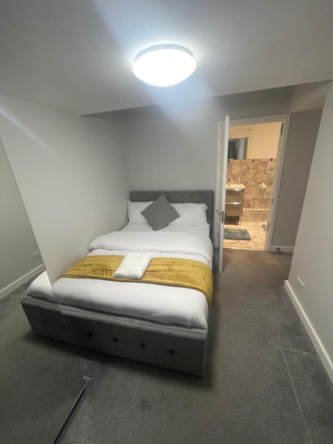 Beautiful En-Suite Bedroom Ipswich Zewnętrze zdjęcie
