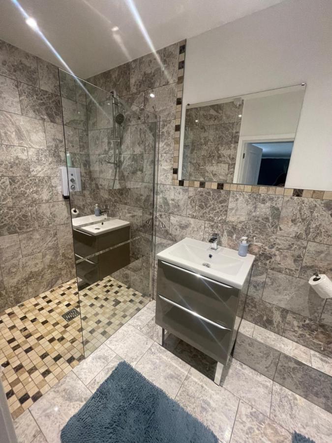 Beautiful En-Suite Bedroom Ipswich Zewnętrze zdjęcie
